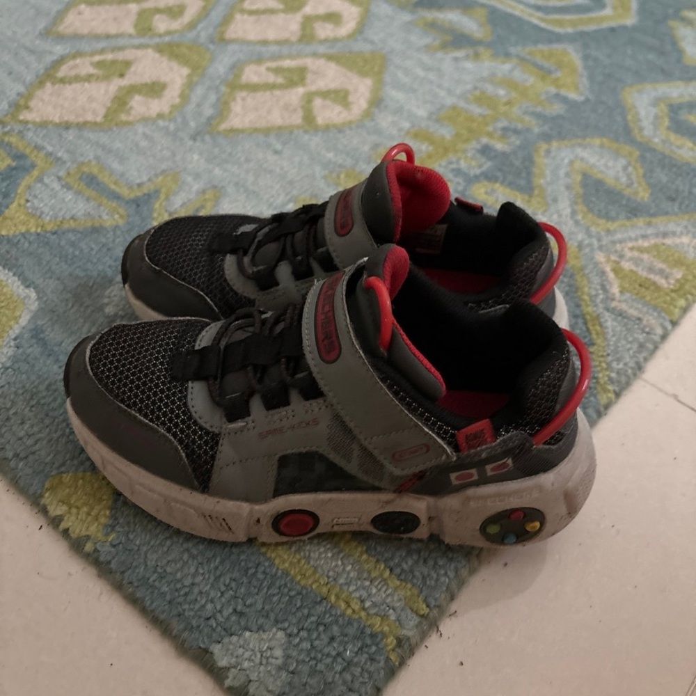 Skechers Video Game Sneakers size 1.5